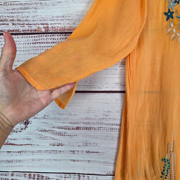Johnny Was Orange Tropical Blouse (S) Multicolor Emboidered Whimsy Fairy V-Neck - Picture 8 of 13